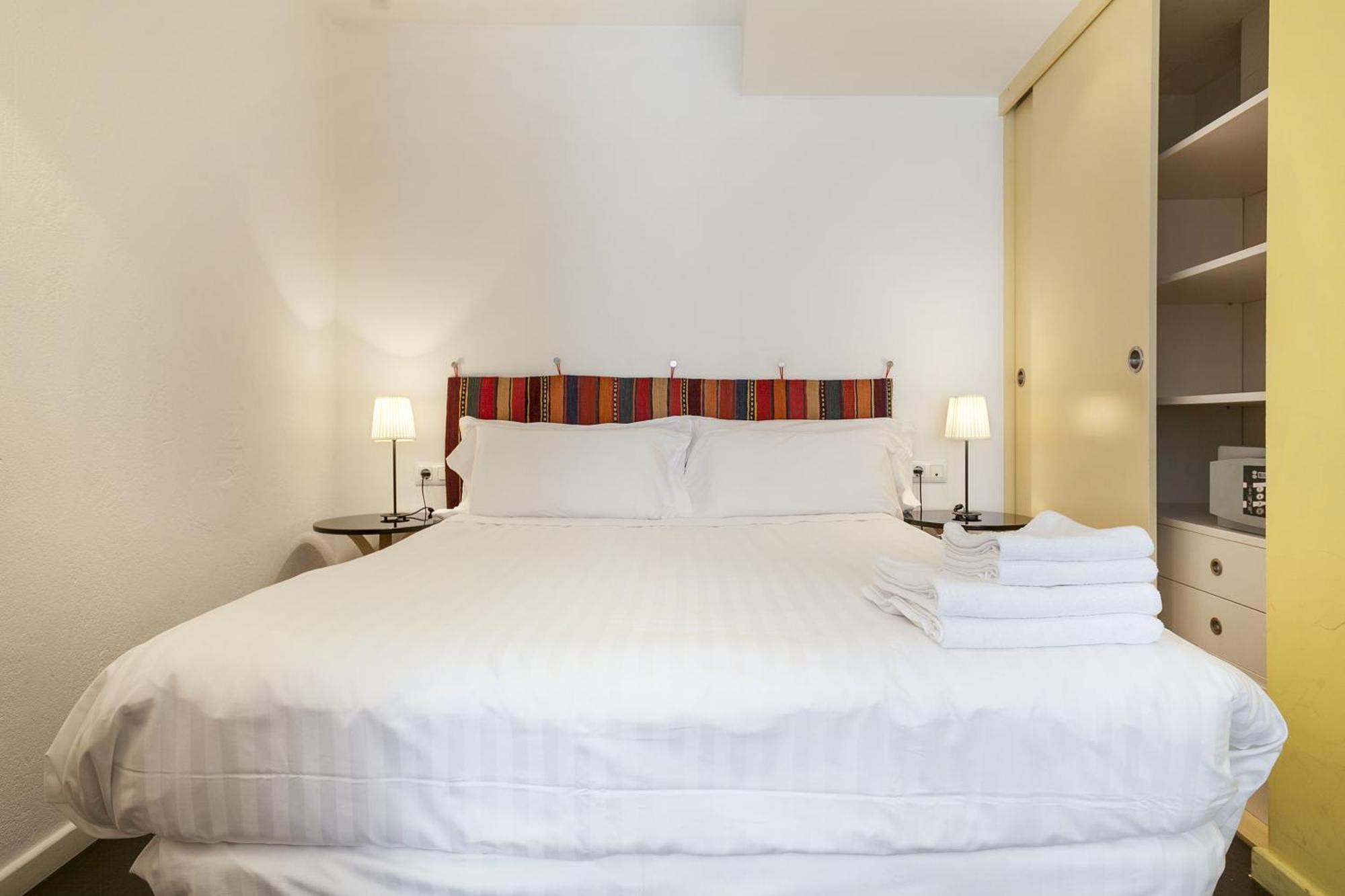 Inside Barcelona Apartments Esparteria Rom bilde