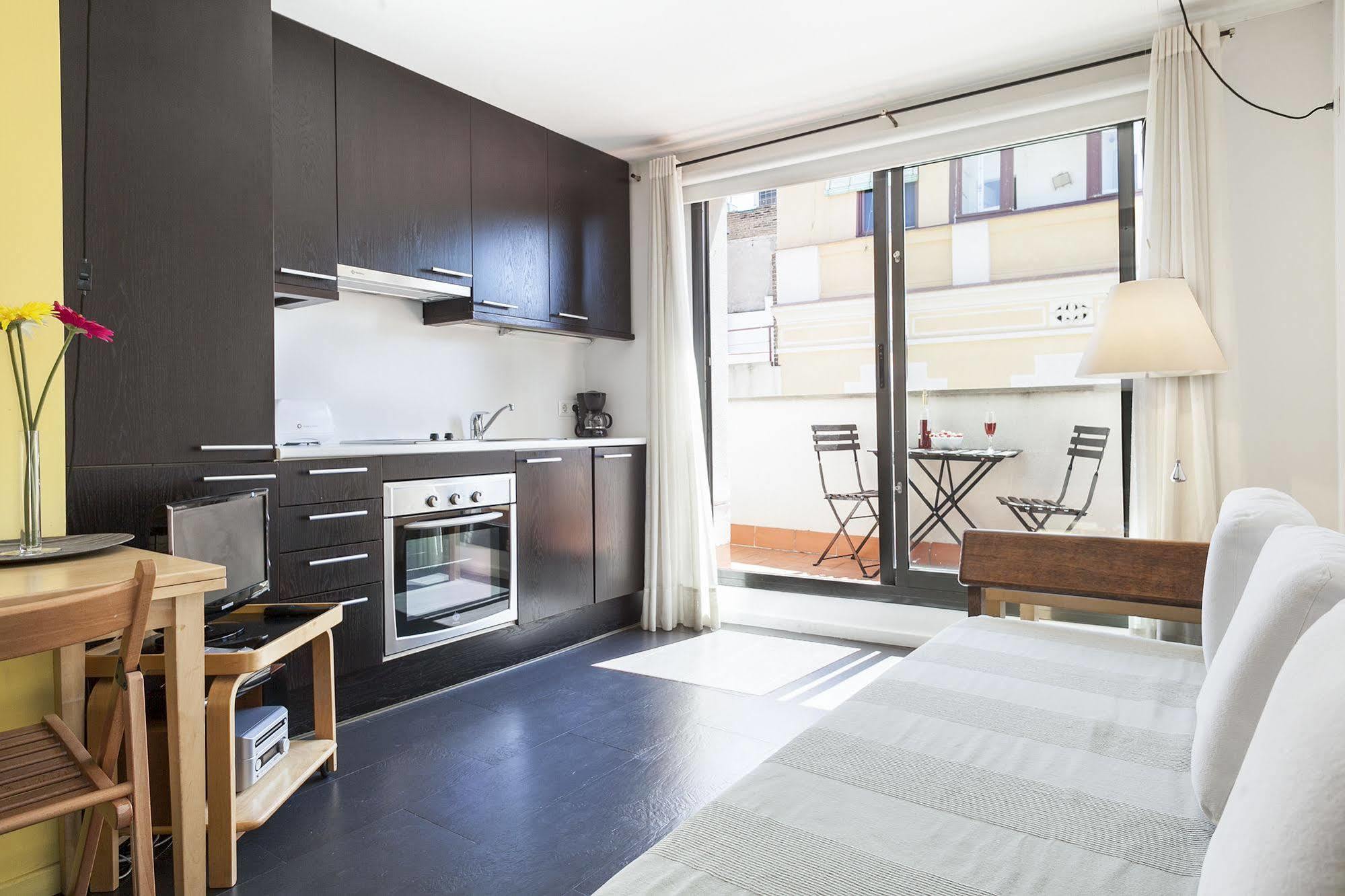 Inside Barcelona Apartments Esparteria Eksteriør bilde